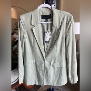 Vera Moda Josie linen blend blazer, mother of pearl button closure, pockets